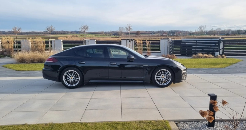 Porsche Panamera cena 169000 przebieg: 170000, rok produkcji 2015 z Dzierżoniów małe 92